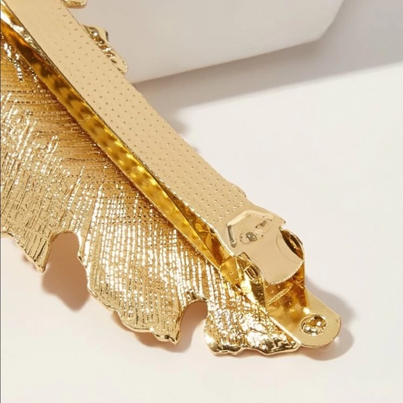 Feather Hair Clip - Picture 4 of 5